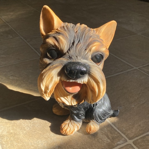 Yorkshire Terrier Yorkie Dog Realistic Garden Home Office Decor - Picture 6 of 7